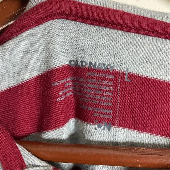 Old Navy Striped Rugby Shirt Men's Large Cotton Red Gray Sporty Casual Preppy - Picture 6 of 6